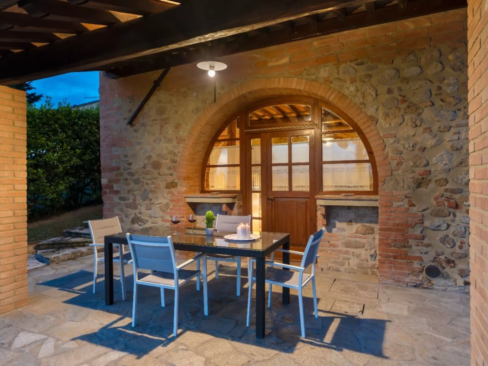 Villa Frantusina-Buiten