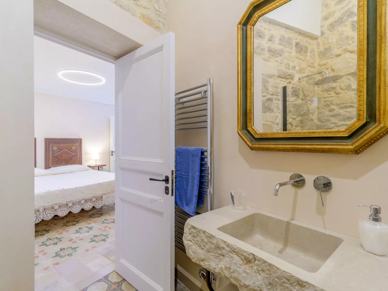 'Casa degli Archi-Binnen