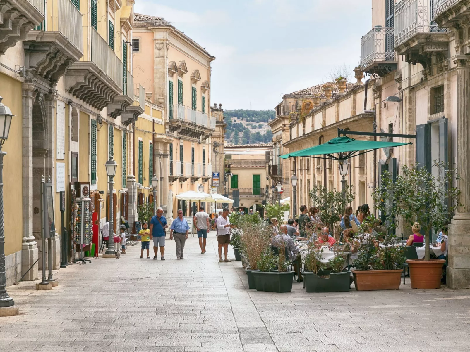 Großes Appartement in Ragusa mit Kleinem Balkon-Image-tags.info