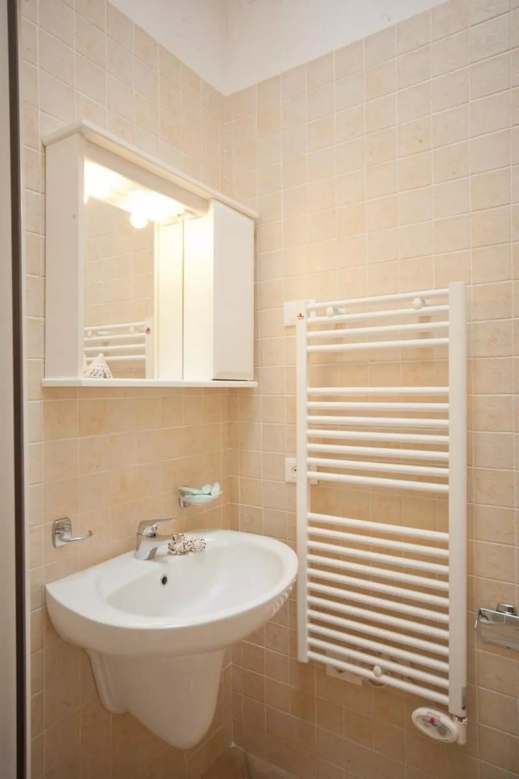 'Caliente' mit Balkon-Image-tags.info