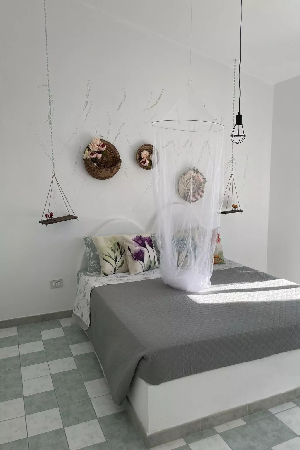 Haus in La Caletta mit Garten und Grill