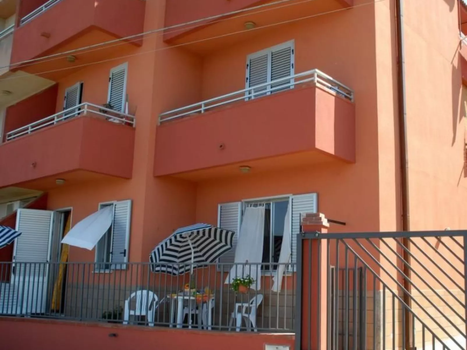 Wohnung in Balestrate mit kostenlosem Parkplatz