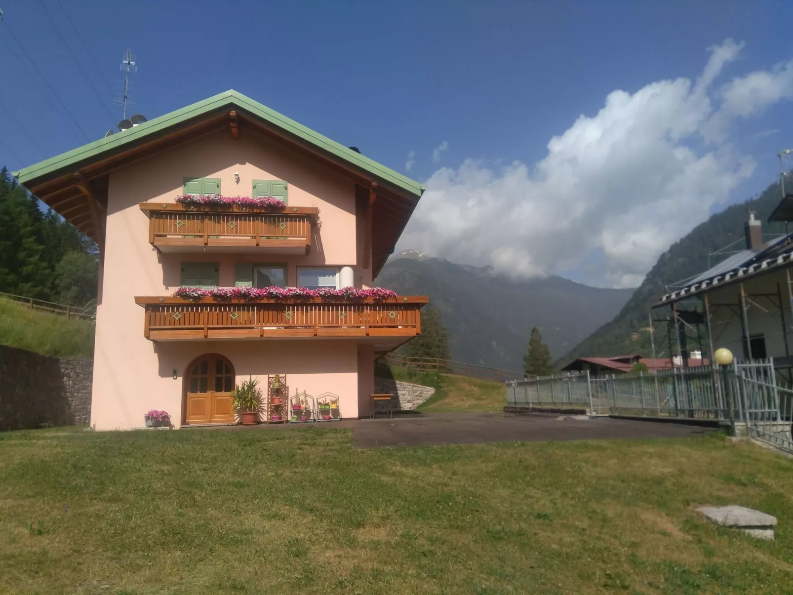 Haus Alice in Pellizzano