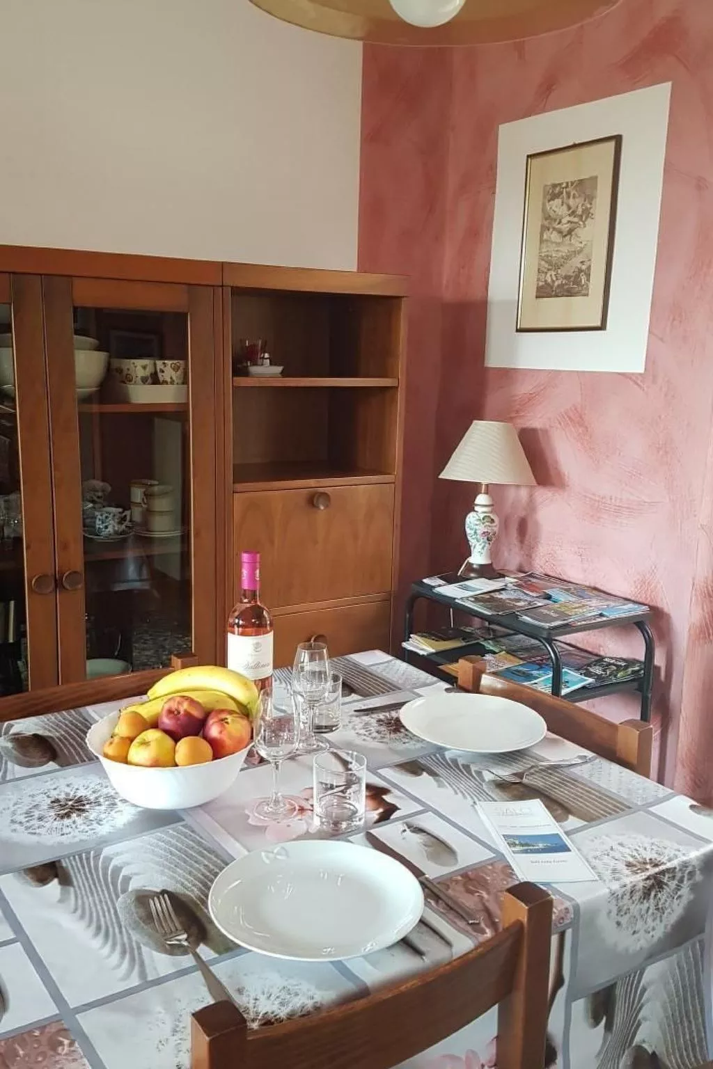 In Salò mit Grill, Terrasse und Garten-Image-tags.info