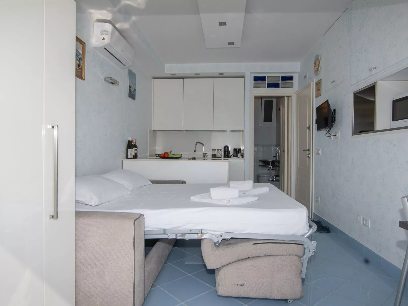 Alba Jachthafen-Binnen