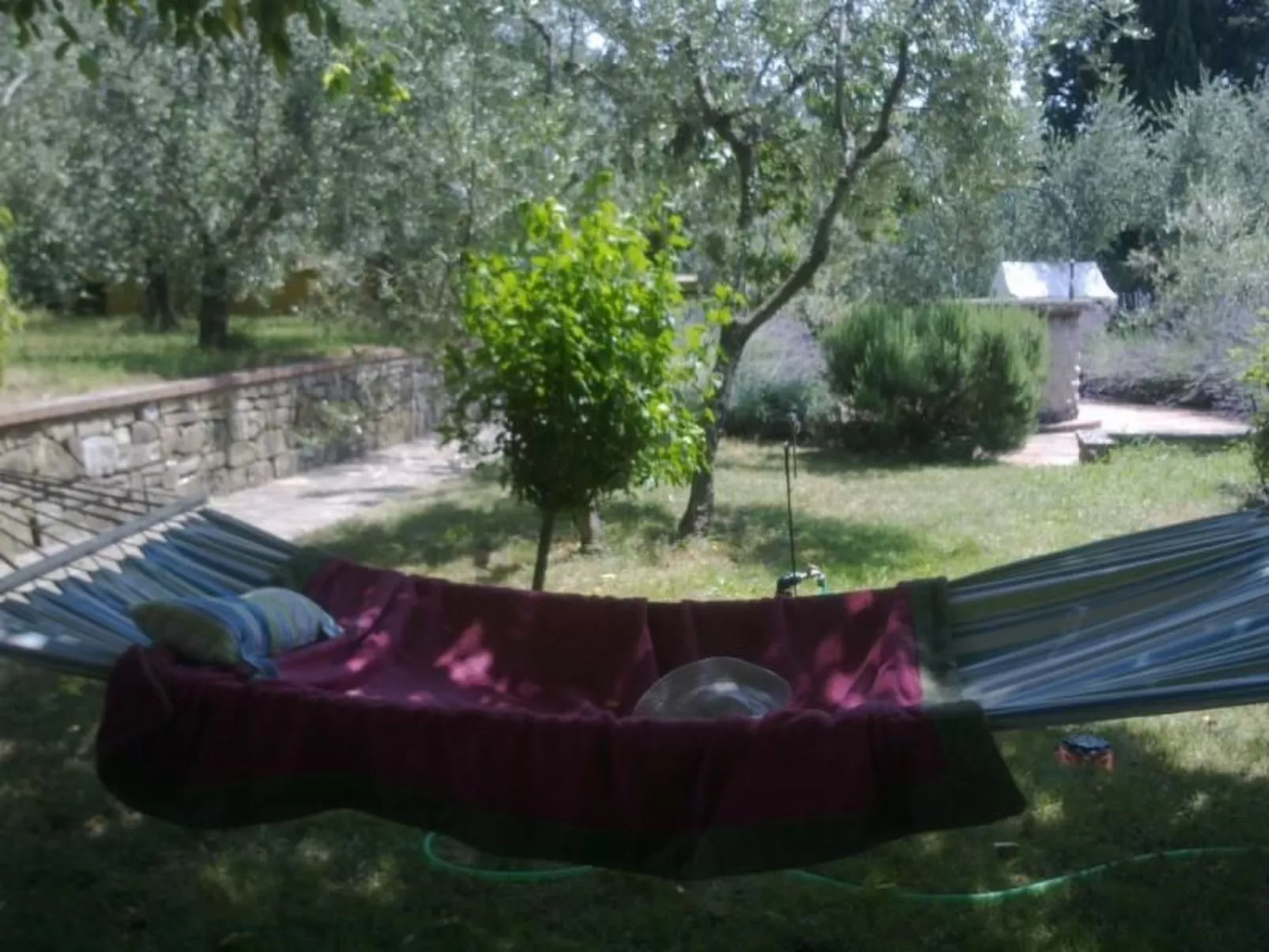 Tolles Ferienhaus in Pian Di Scò mit Privatem Pool und Panoramablick-Buiten