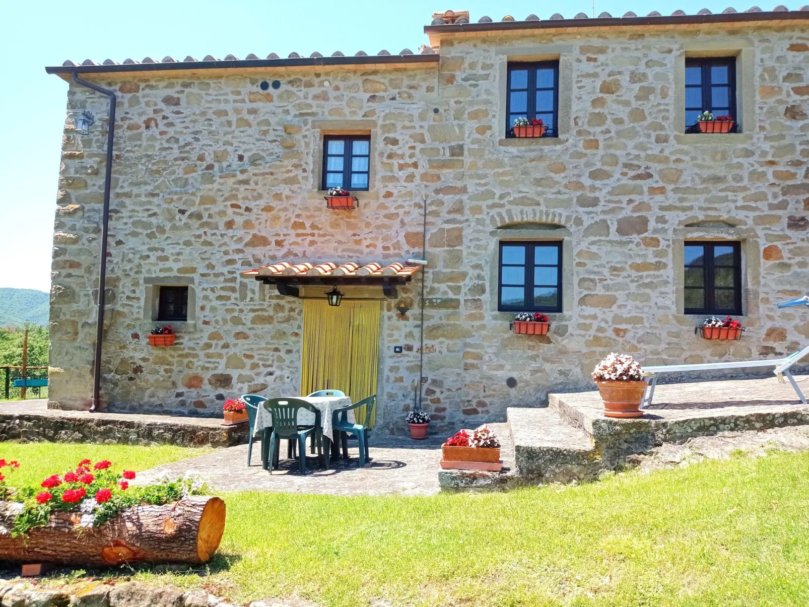 Wohnung la Mimosa-Buiten