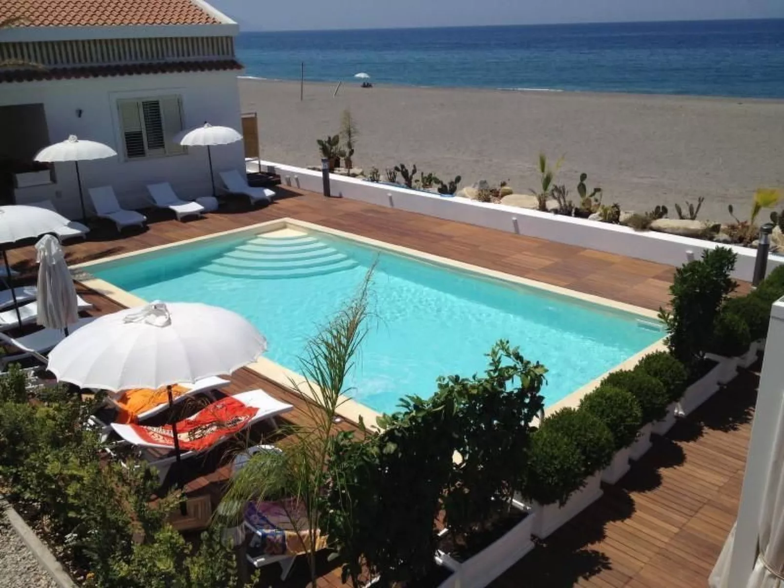 Appartement in Marchesana mit Großer Terrasse