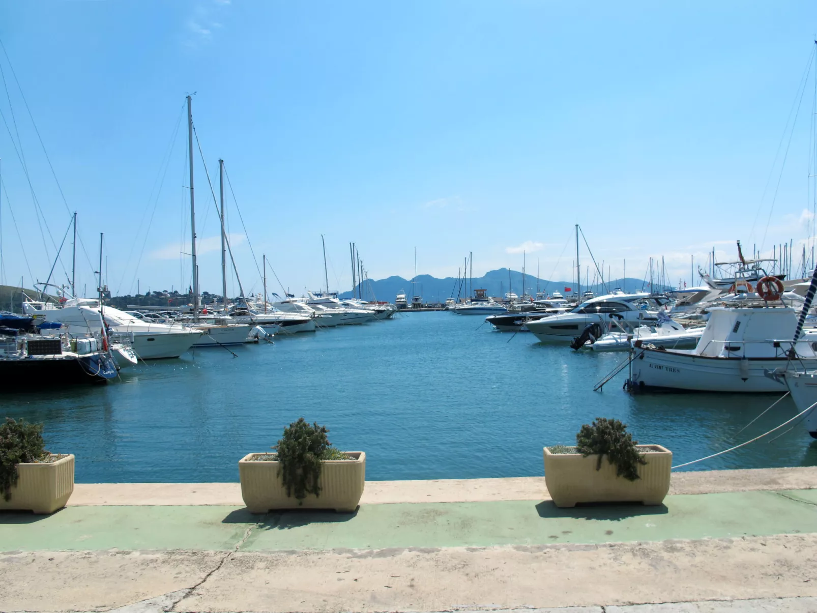 Spektakuläre neu renovierte Villa in Pollensa-Omgeving