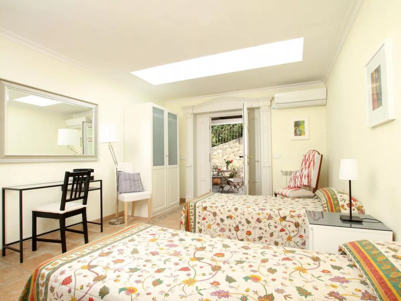 Villa Llop. Wunderschöne moderne Villa mit Sauna-Image-tags.info