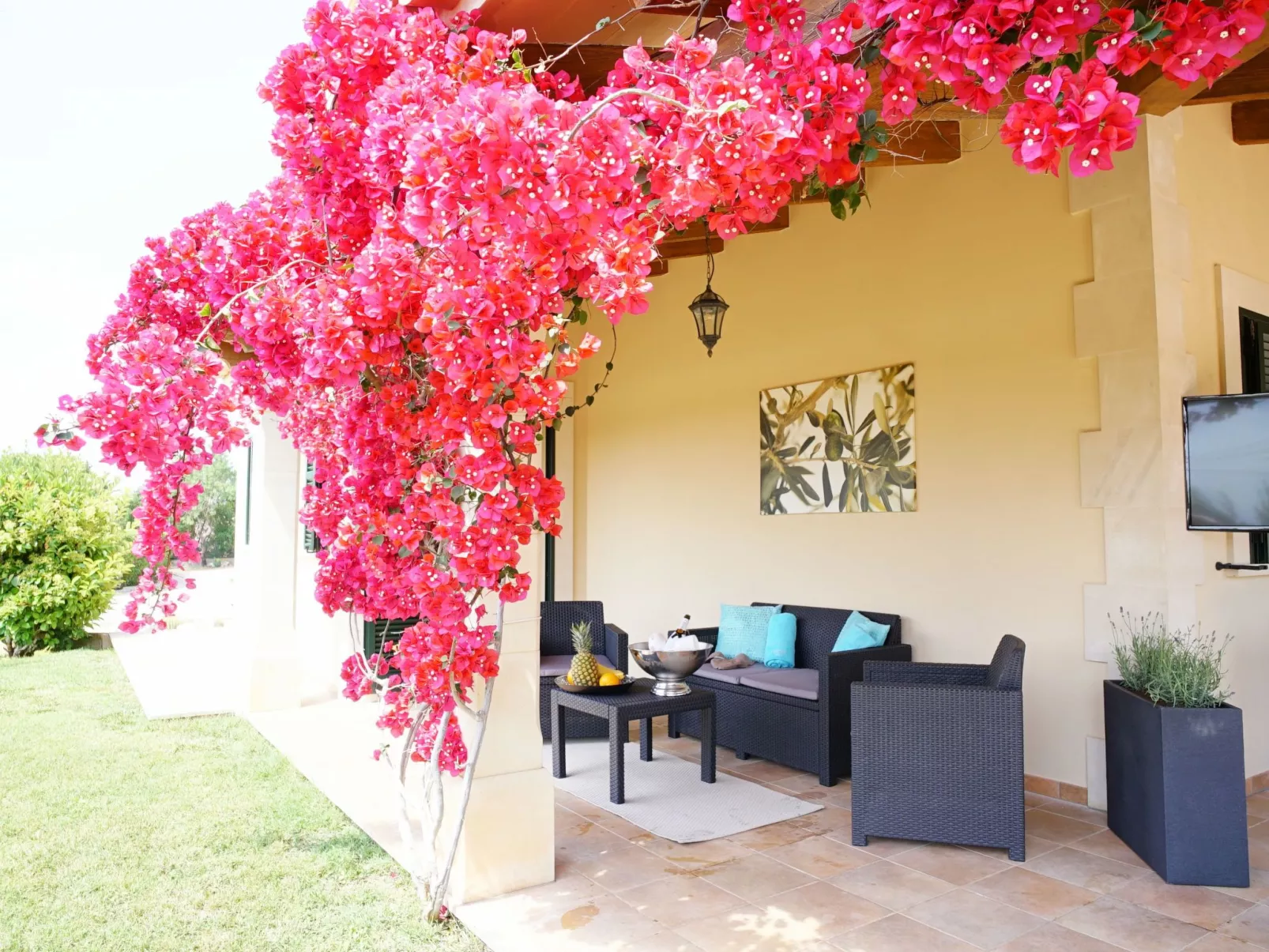 Nettes Ferienhaus in Llucmajor mit Großer Terrasse-Binnen