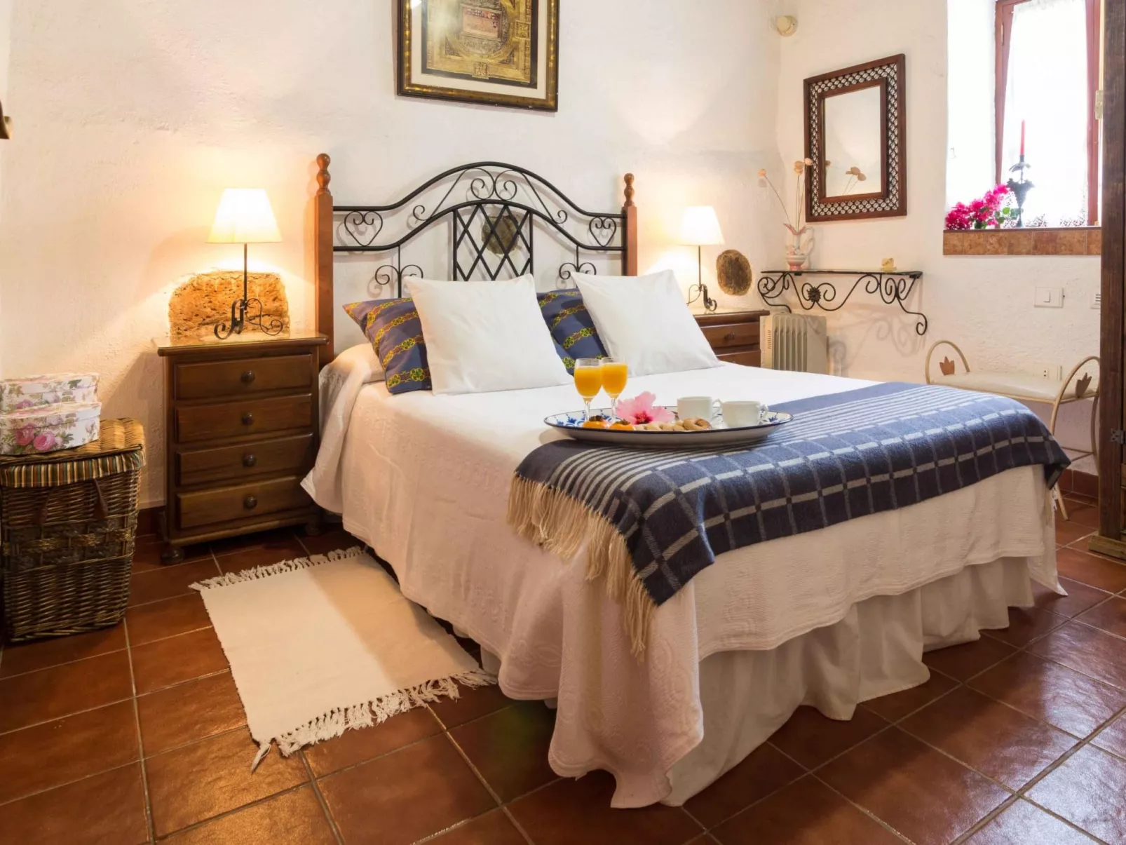 Romantisches Landhaus mit Pool-Binnen