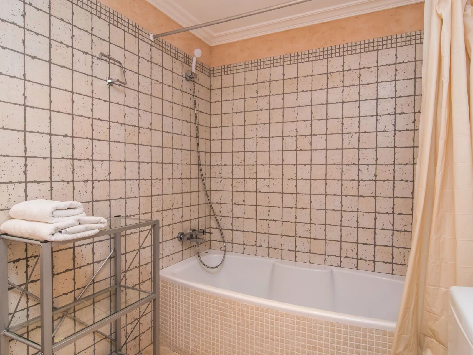 "Sa Mola" mit Terrasse-Image-tags.info