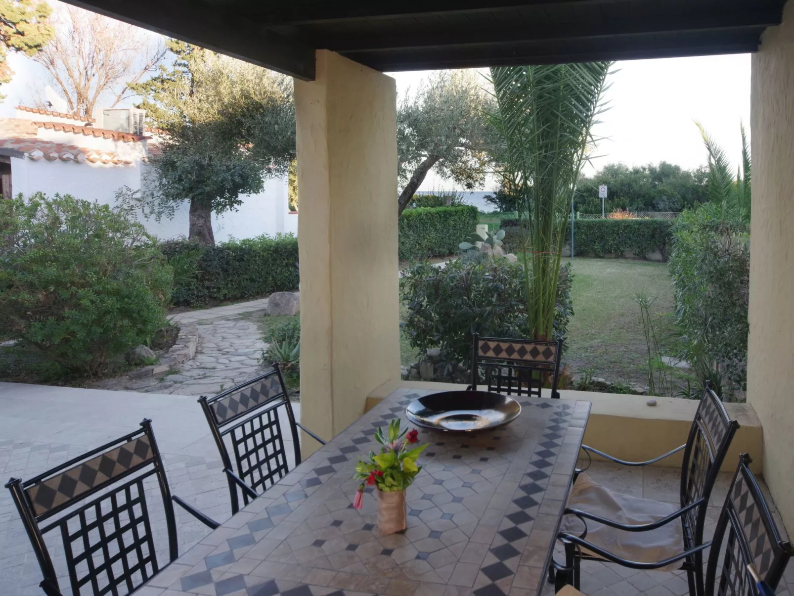 Schöne, neu renovierte Villa direkt am Strand in Costa Rei-Image-tags.info