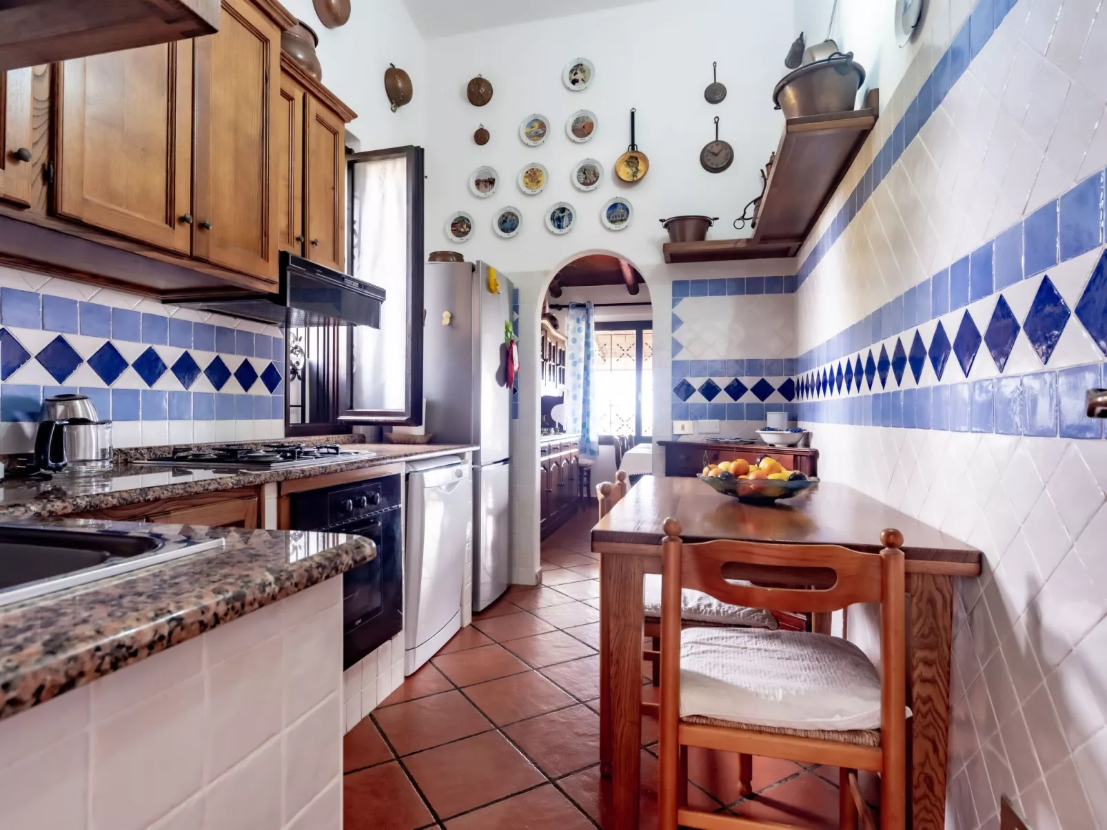 Herrliche freistehende Villa mit Meerblick und nur wenige Gehminuten vom Strand-Image-tags.info