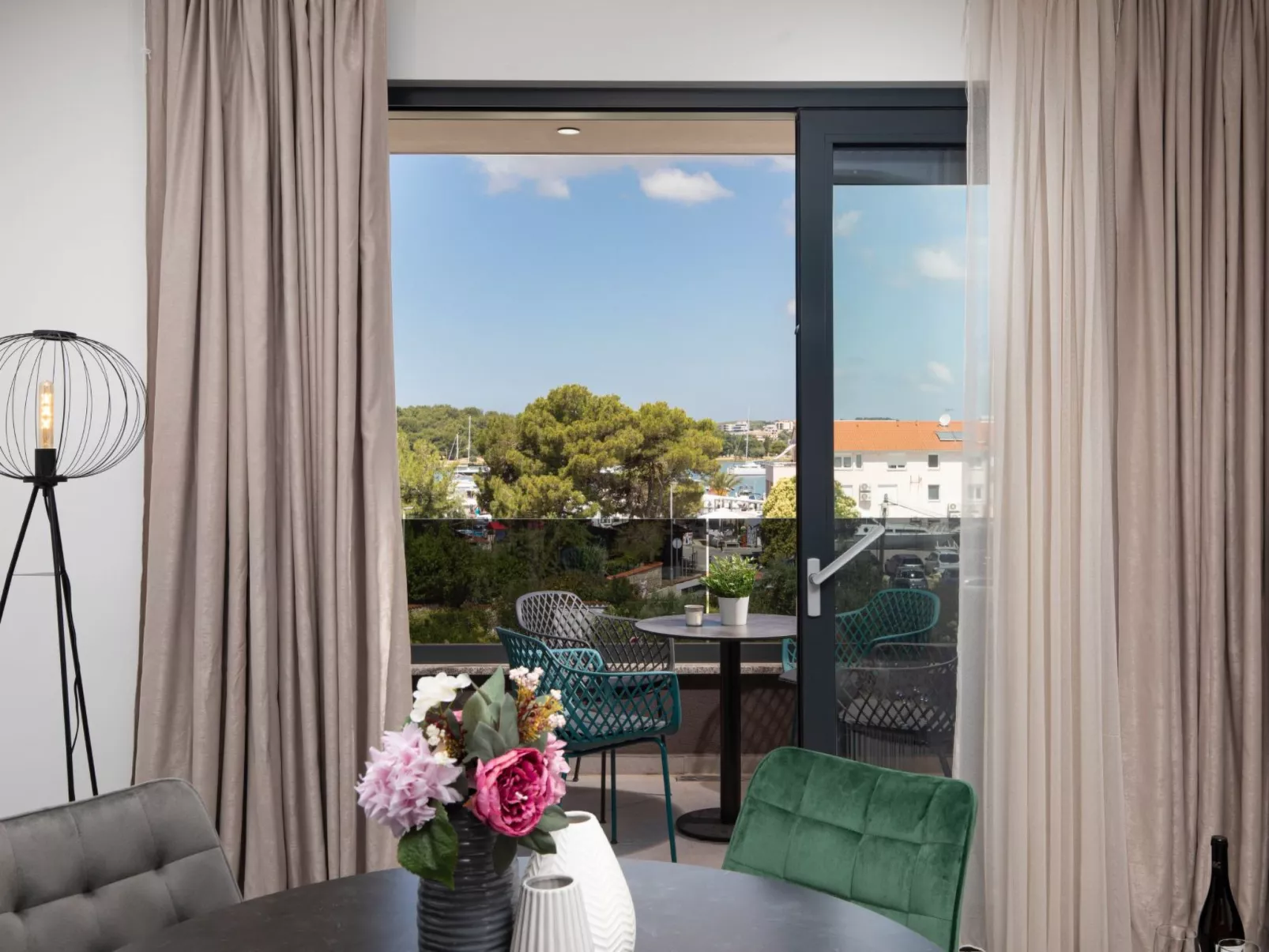 "Amore Bijeca - B6"-Buiten