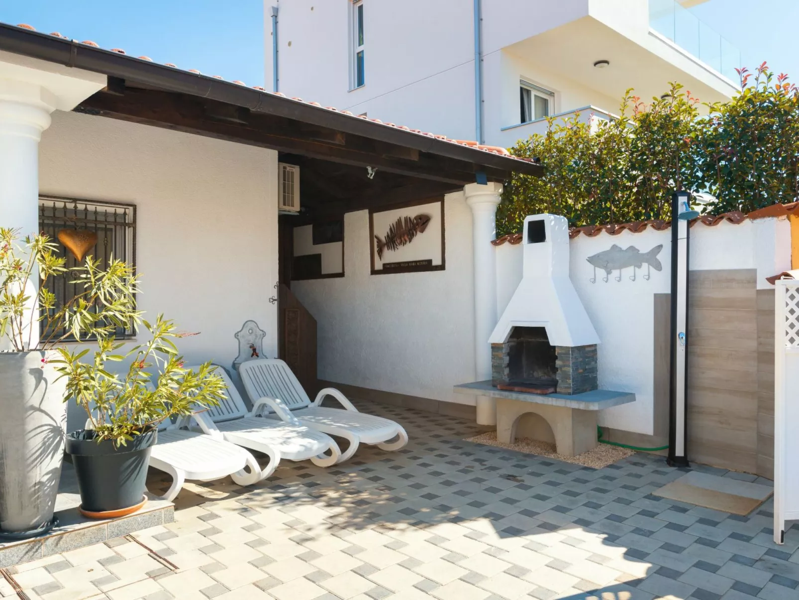 Für 6 Personen ca. 60 m&sup2; in Medulin, Istrien (Medulin und Umgebung)-Buiten