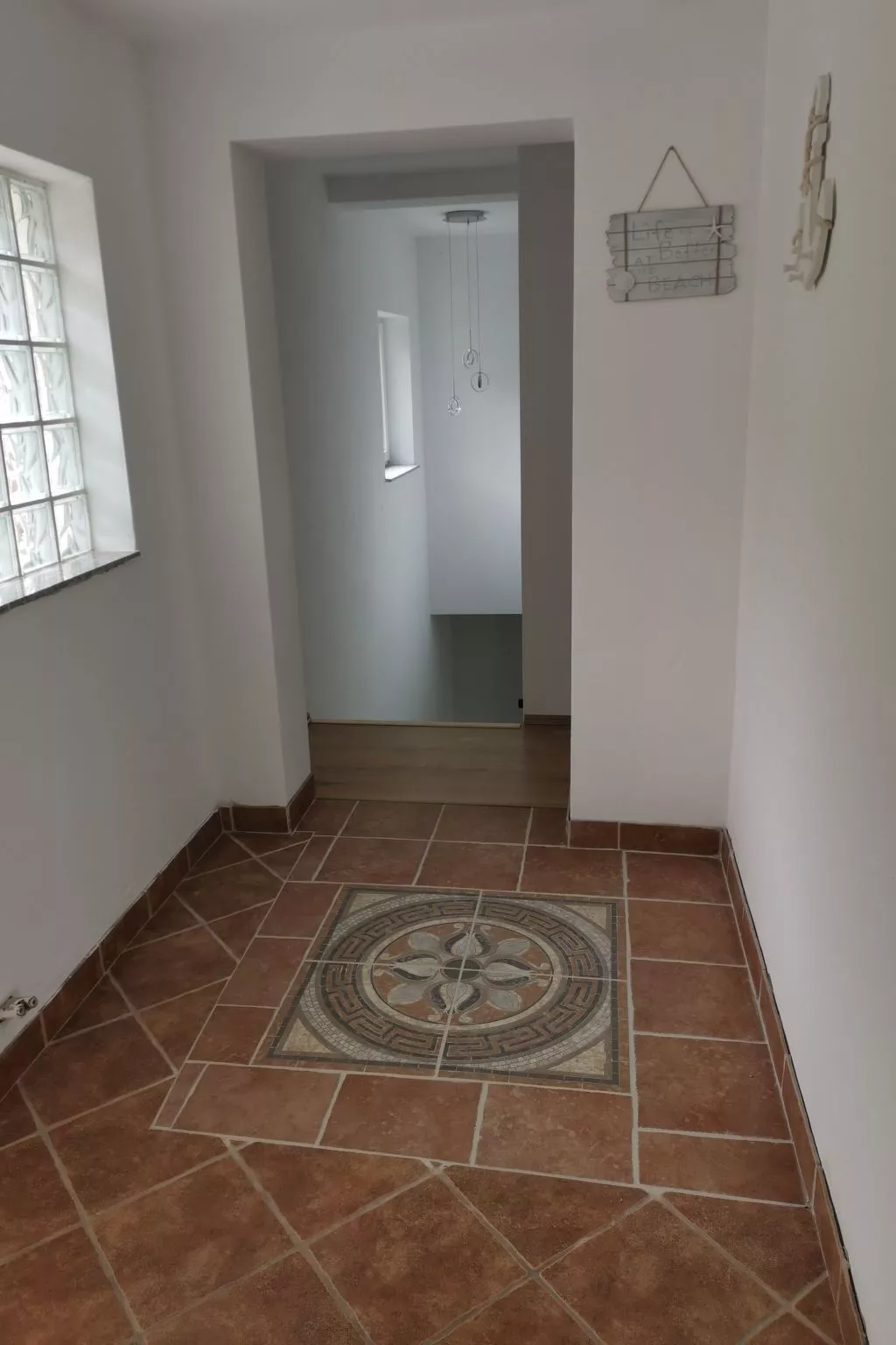 Großes Ferienhaus mit eigenem Pool und Terrasse-Binnen