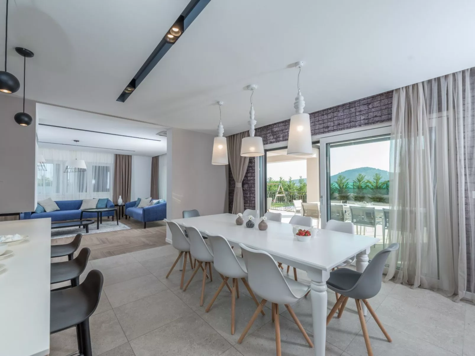 Haus für 9 Personen und 1 Kind in Gornje Rastane-Image-tags.info