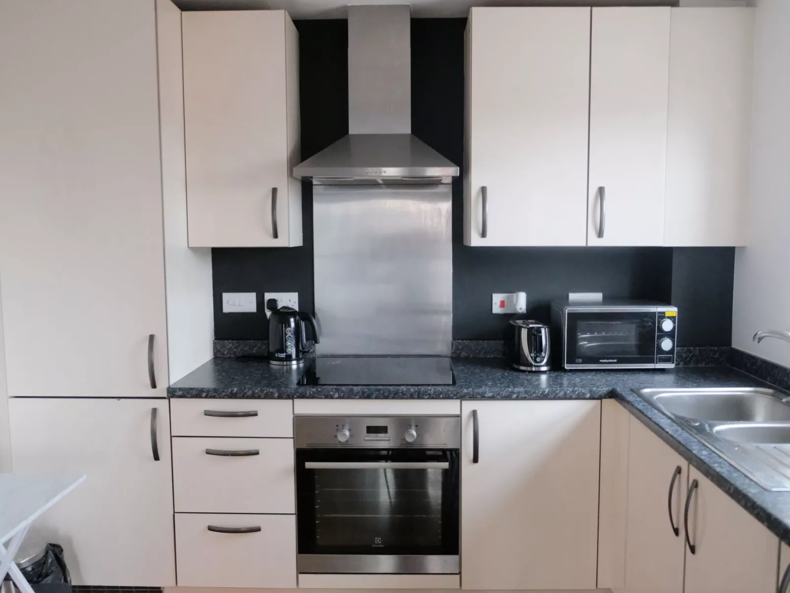 1-Schlafzimmer-Wohnung, 3 Gäste mit Parkplatz und Wi-Fi-Binnen