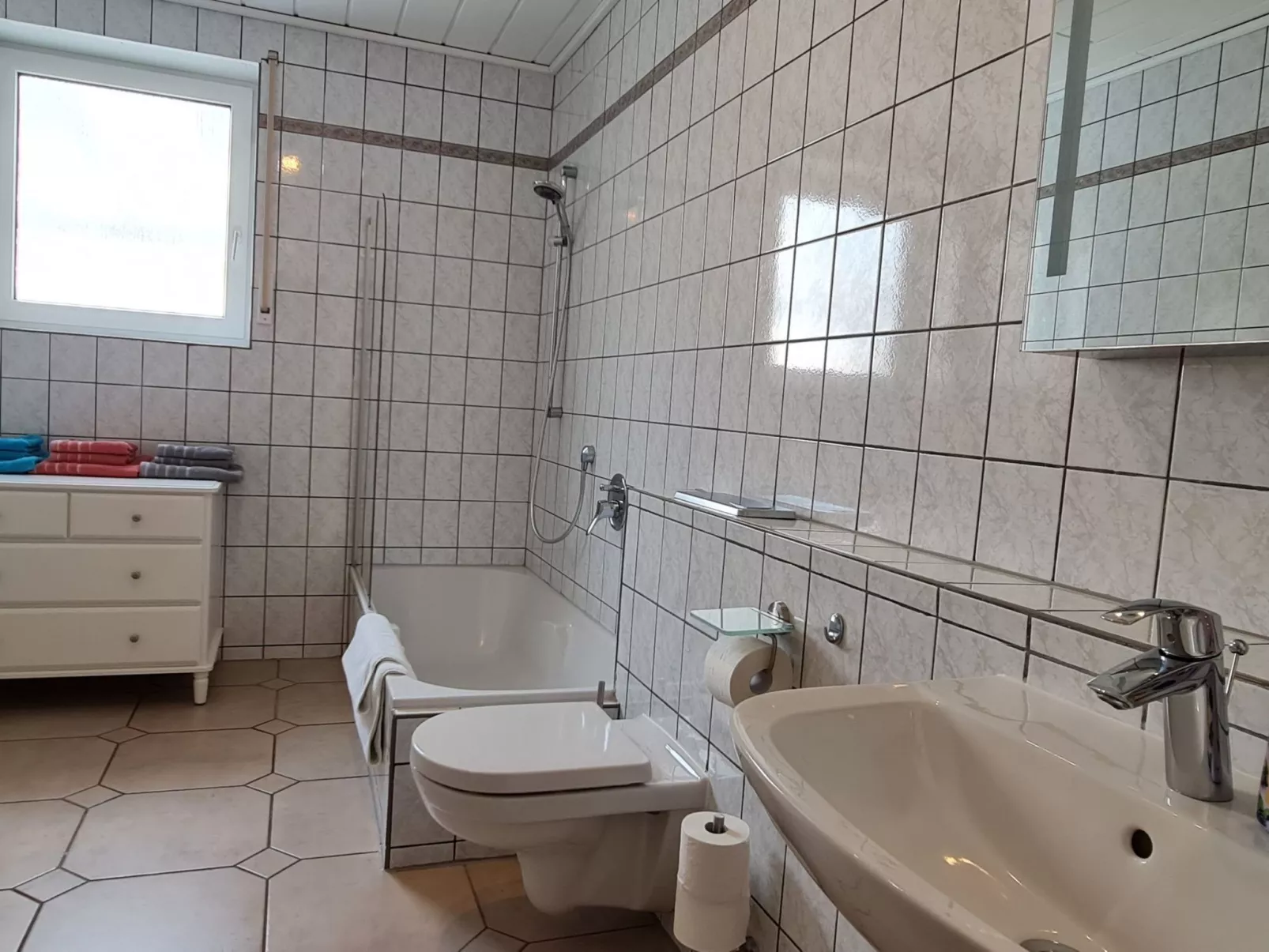 Doppelappartement Privater Zugang zur Sauna und Garten-Binnen