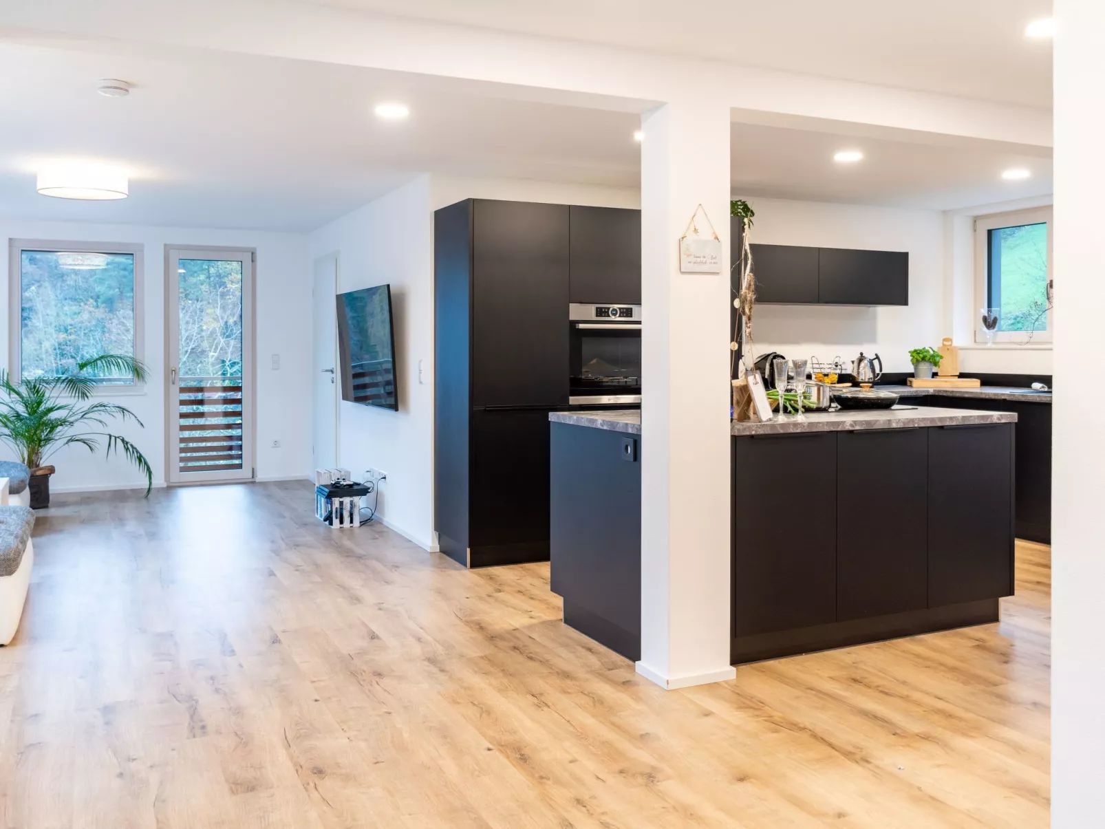 Haus mit Whirlpool, Sauna und Schwarzwaldblick-Binnen