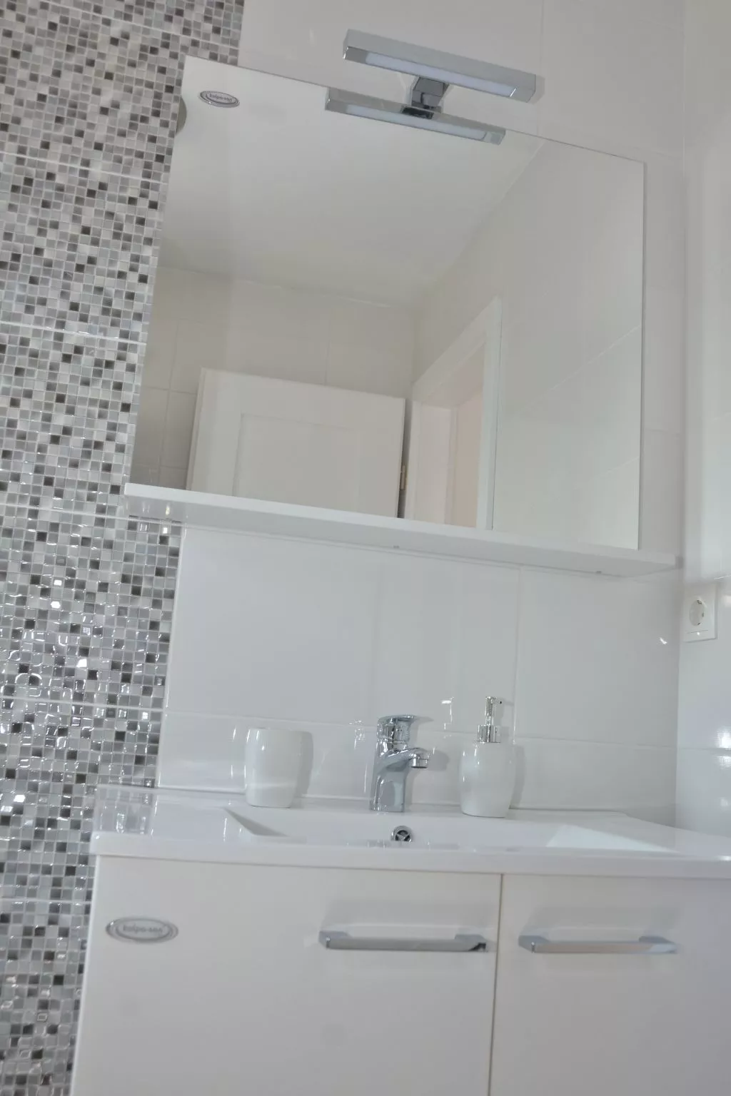 Villa Dražica mit beheiztem Pool - ruhige Lage-Binnen