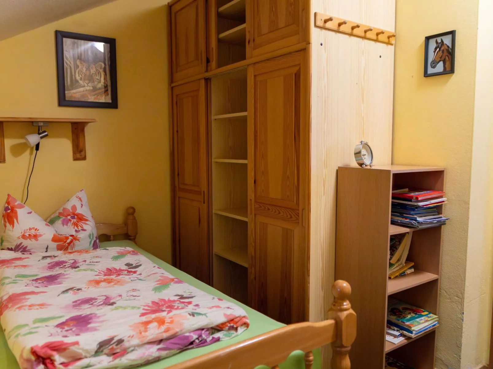 Mit zwei Schlafzimmern und Balkon-Image-tags.info