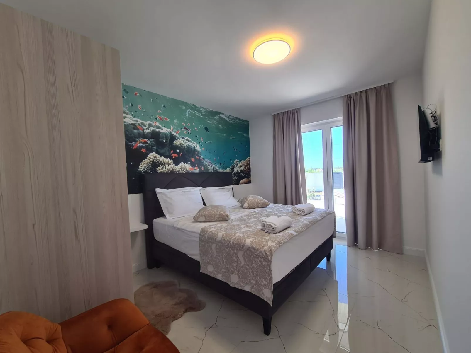 Neue Villa Angelo mit Sauna und beheiztem Pool-Binnen