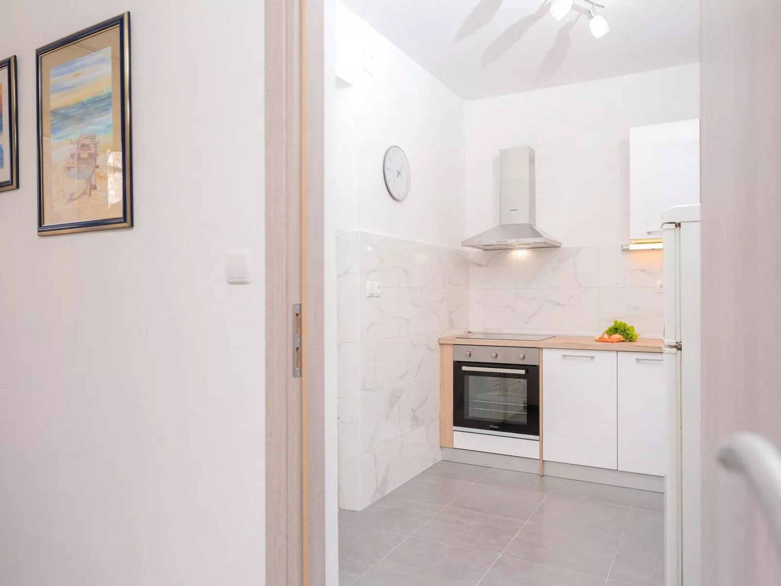 Villa "Sunshine" mit Garten, Grill und Terrasse-Binnen