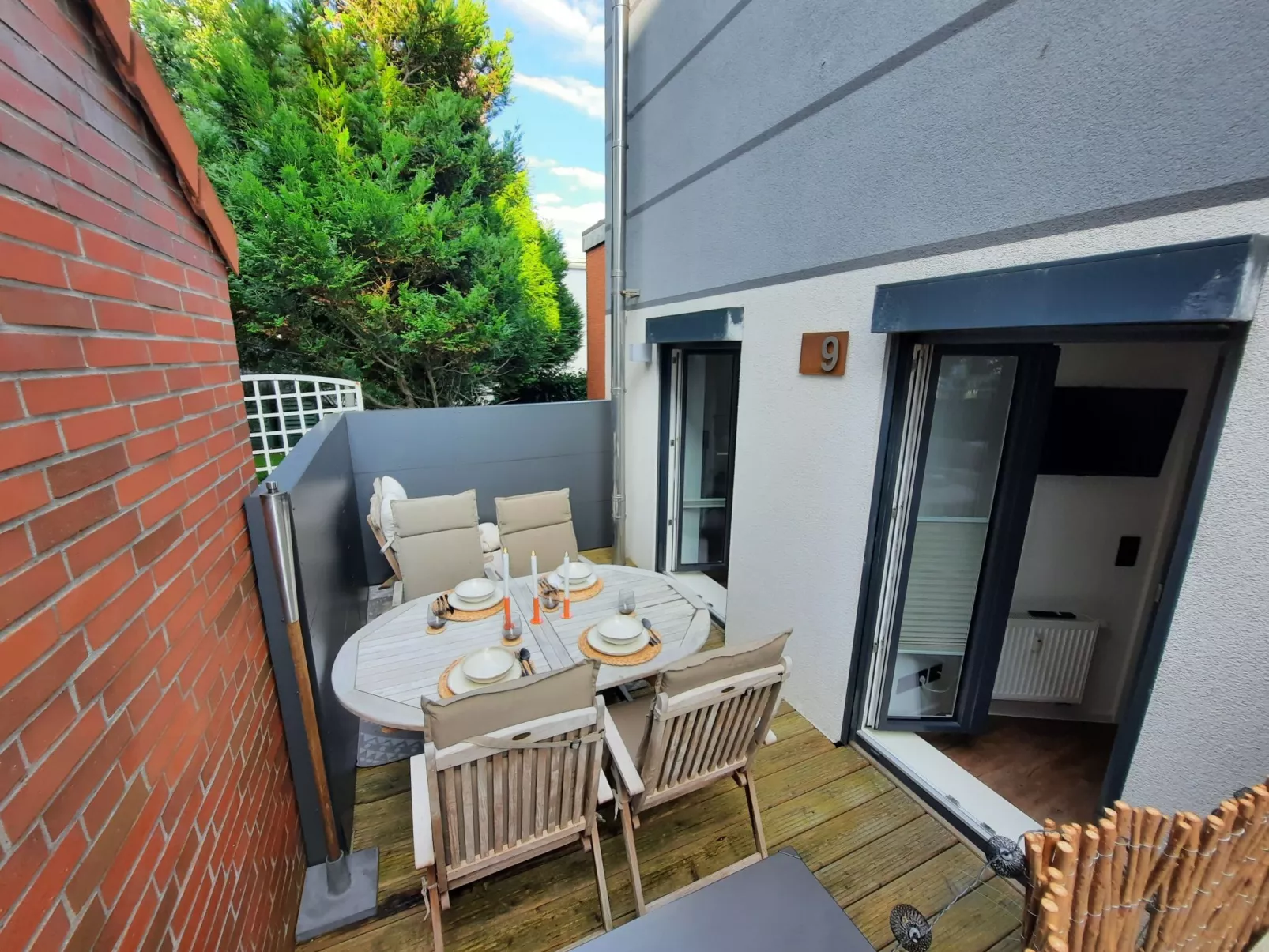 Lachmöwe by DeJu-Buiten