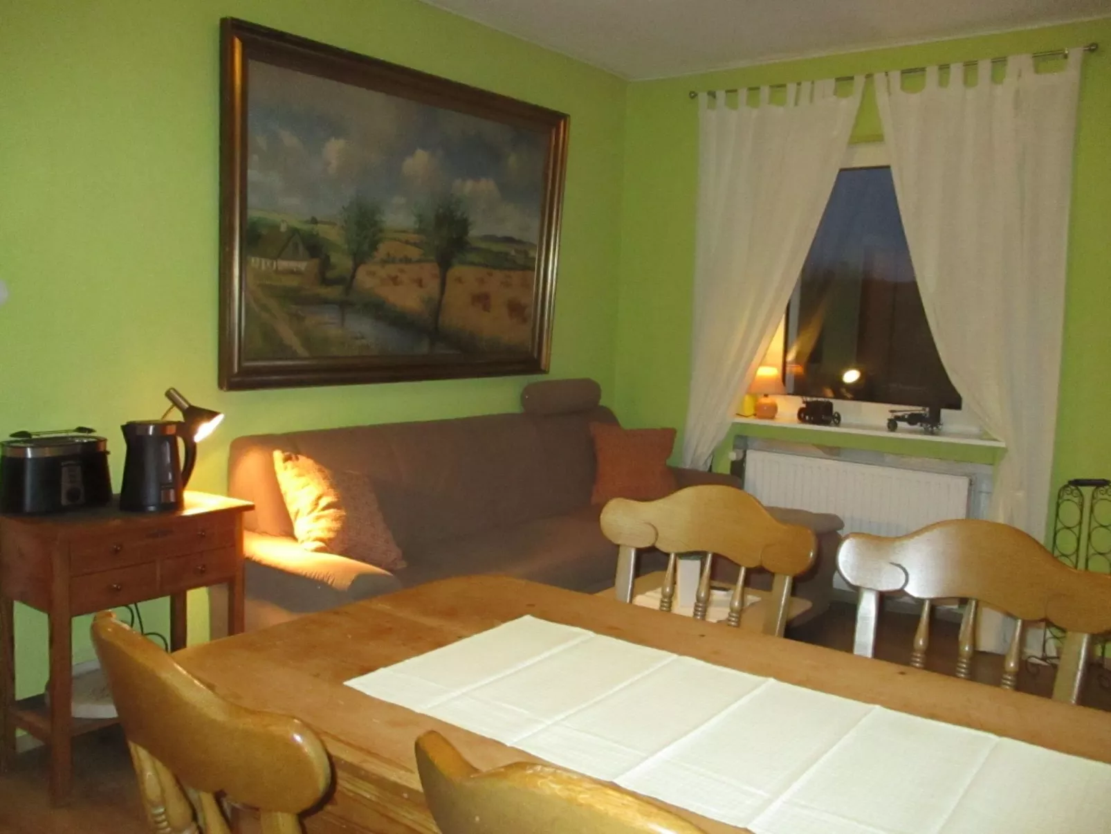 Grosse, hundfreundliche Ferienwohnung in der Nähe des Flusses-Binnen