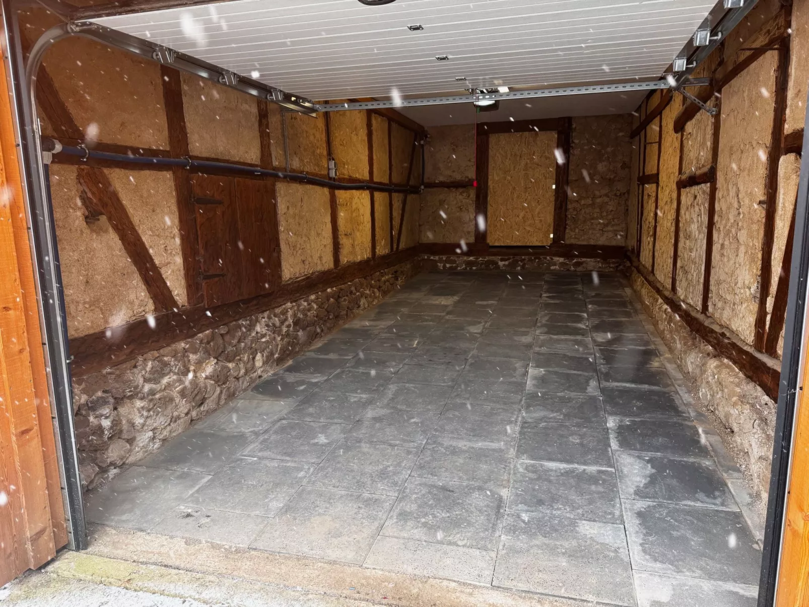 HAUS d MÖGLICHKEITEN-Buiten