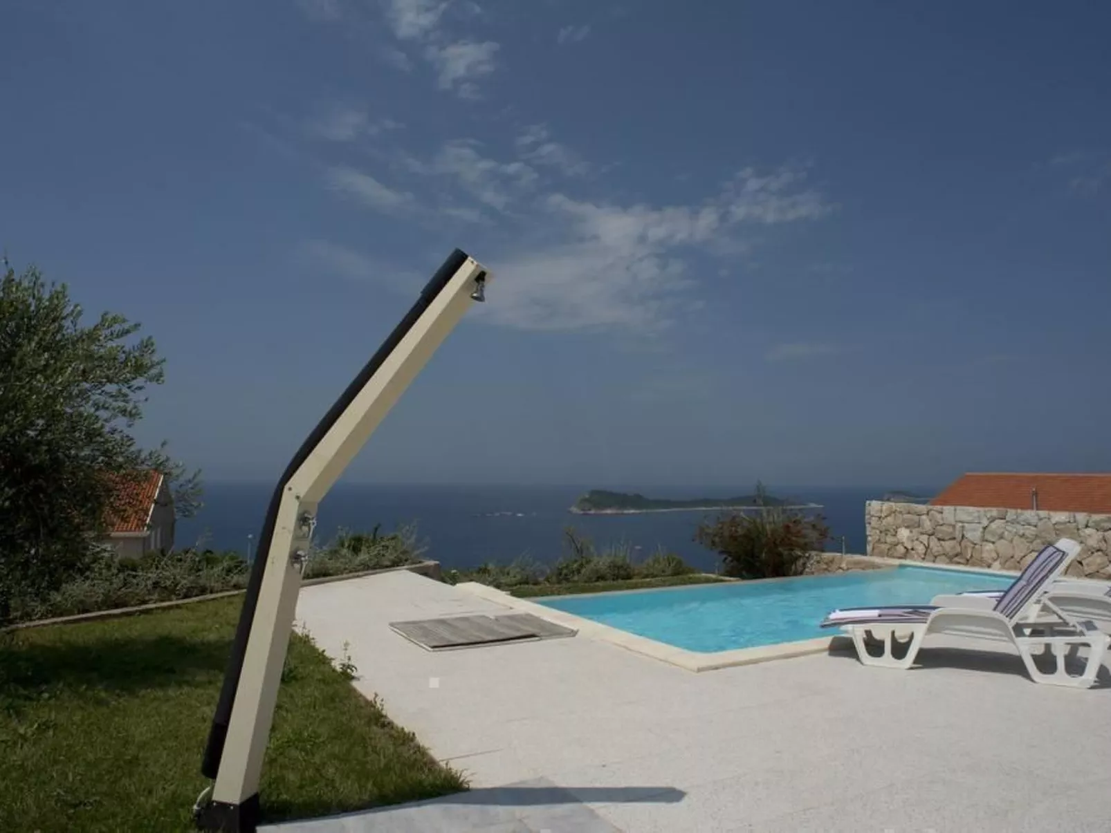 Mit Blick auf das Wasser-Buiten