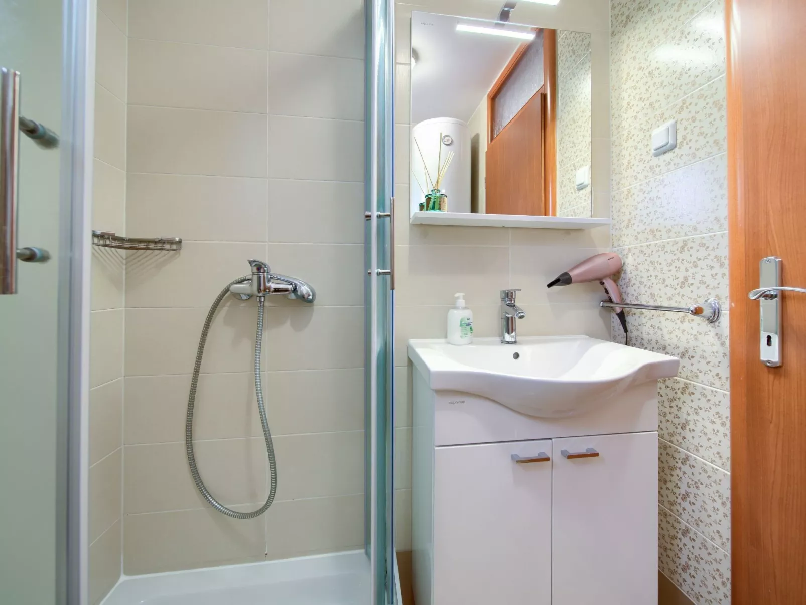 Studio-Apartment A4 im ersten Stock-Binnen