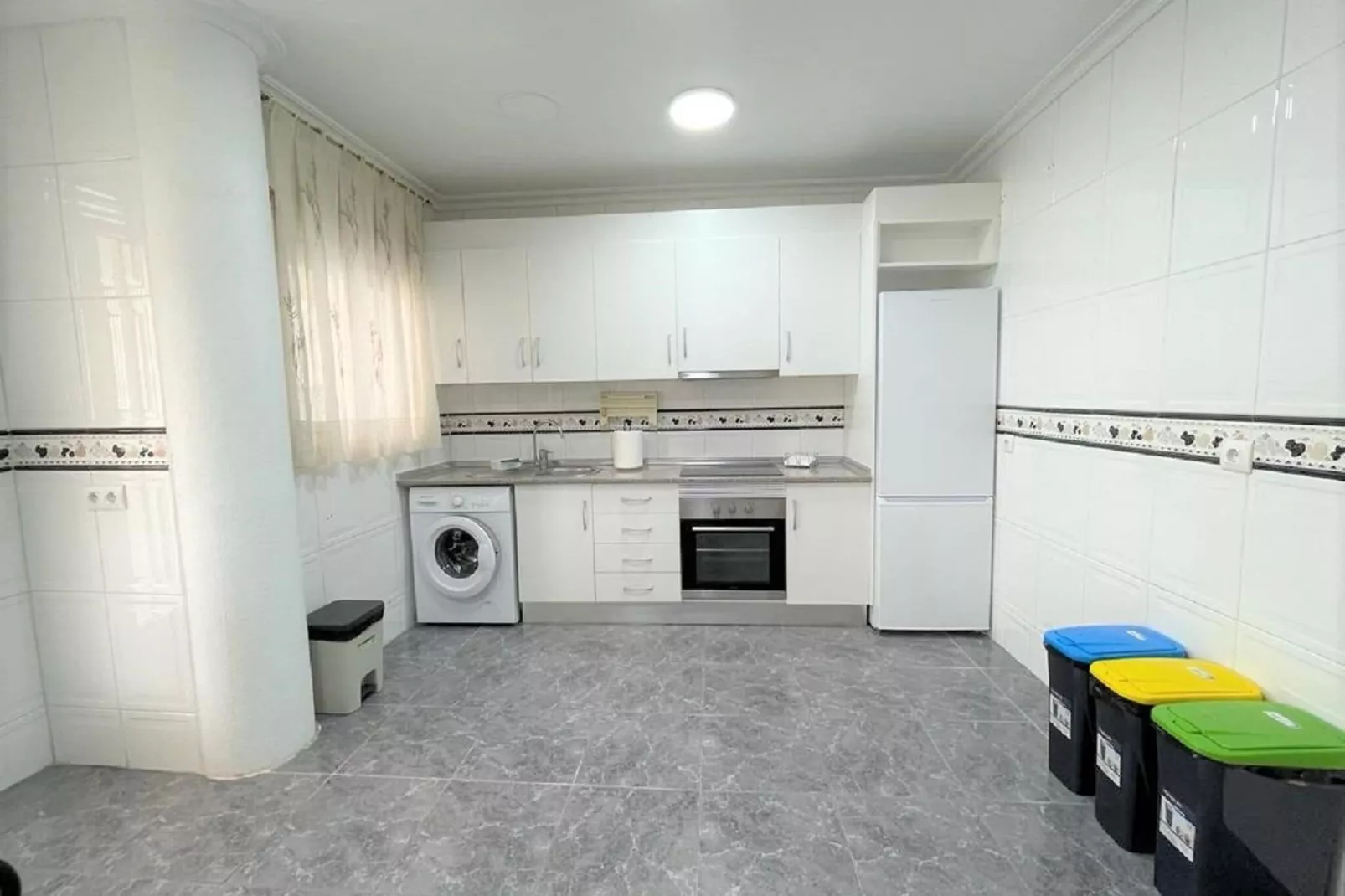 Apartamento amplio y cómodo en Los Alcazares-Keuken