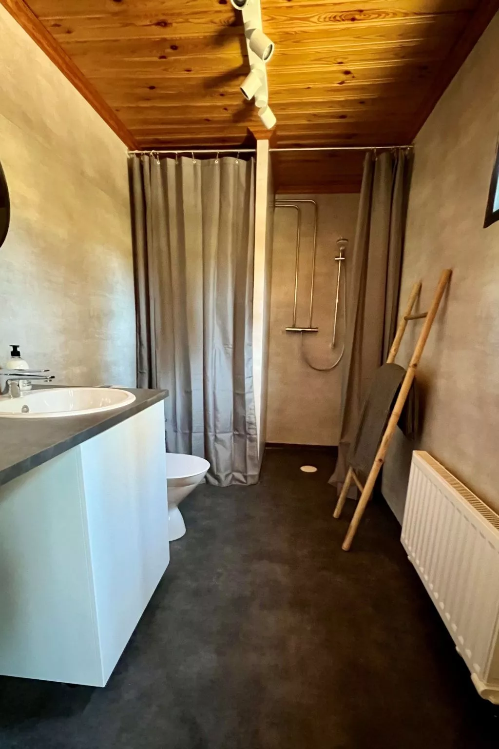 Mit Garten, Grill und Terrasse-Binnen