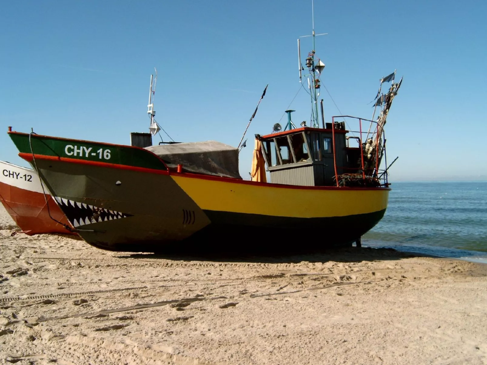 Gemütliches Ferienhaus mit Garten und Terrasse-Buiten