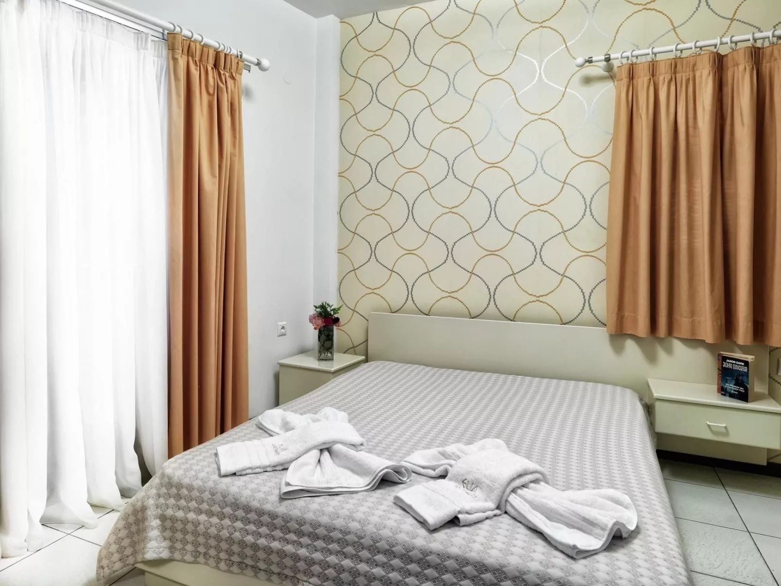 Elia Apartments Afytos- Ferienwohnung mit Terrasse-Image-tags.info