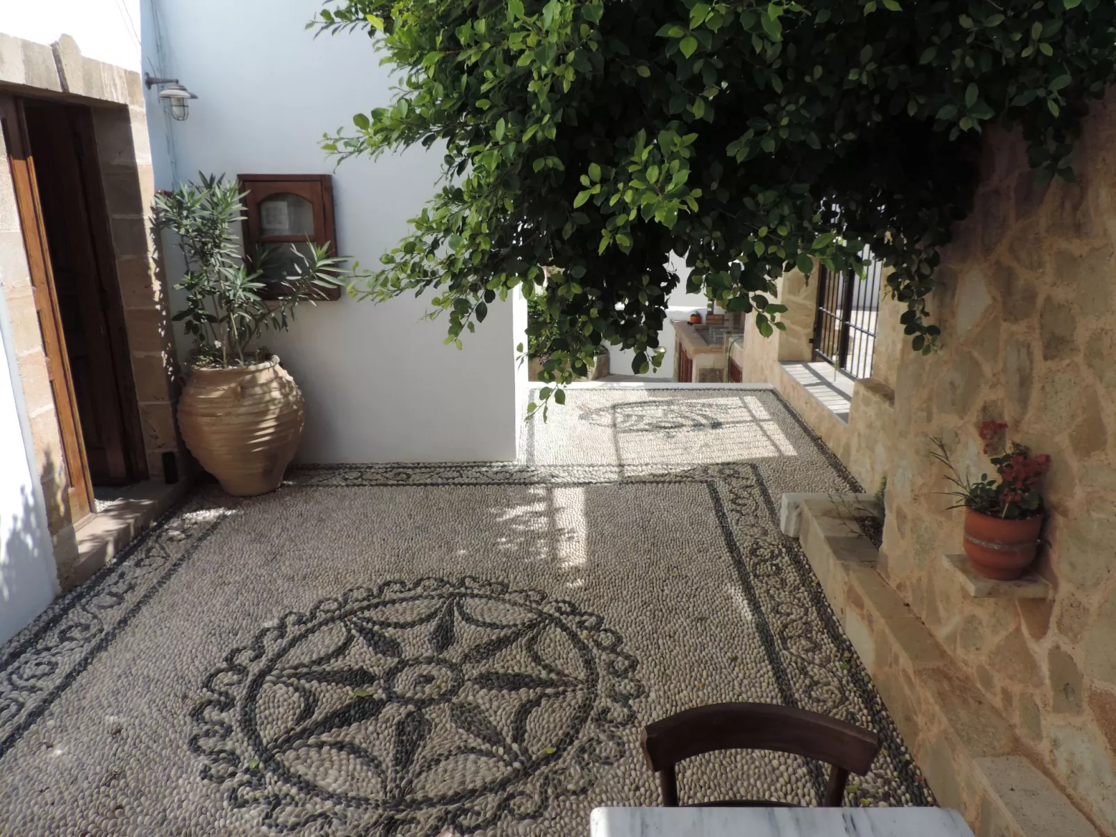 Private Villa mit herrlichem Blick auf das Meer und das Dorf-Buiten