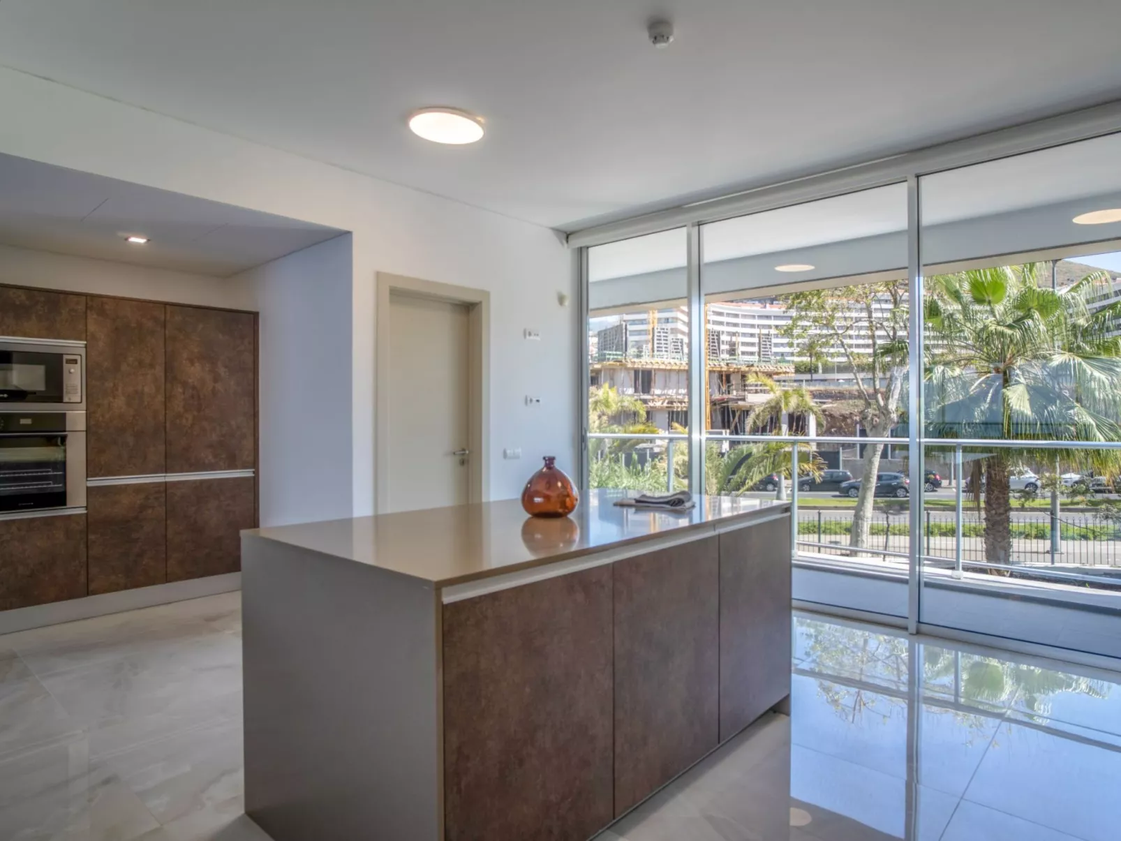 Für 8 Personen ca. 150 m&sup2; in São Martinho, Madeira (Südküste von Madeira)-Image-tags.info