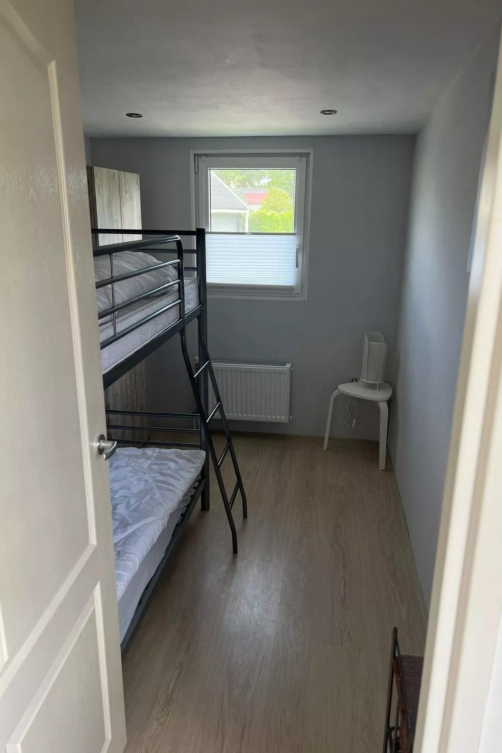 Charmantes Ferienhaus "Hilda" mit Terrasse-Binnen