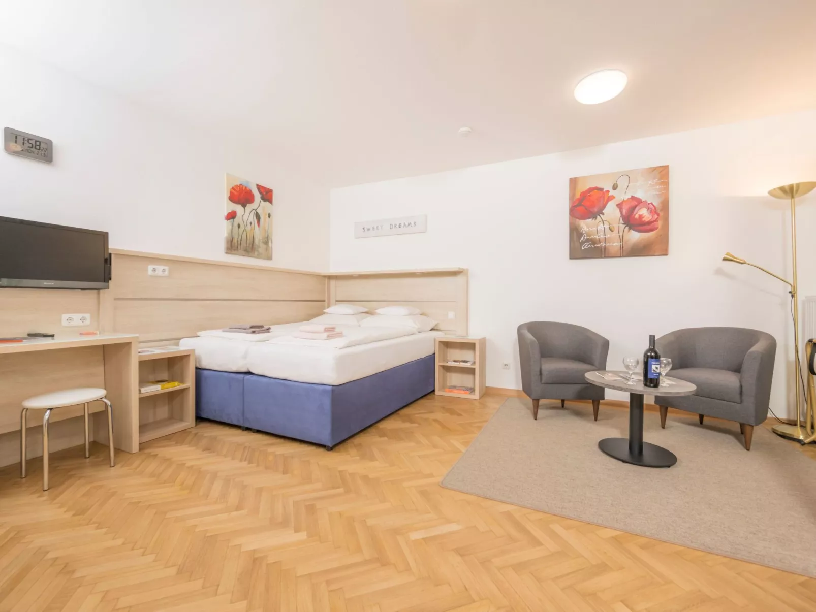 Appartment mit kleinem Garten und Terrasse-Binnen