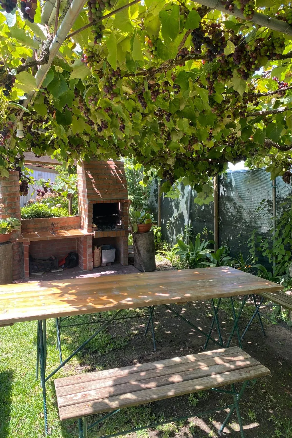 Gemütliches Ferienhaus mit großem Gemeinschaftspool und Garten-Buiten