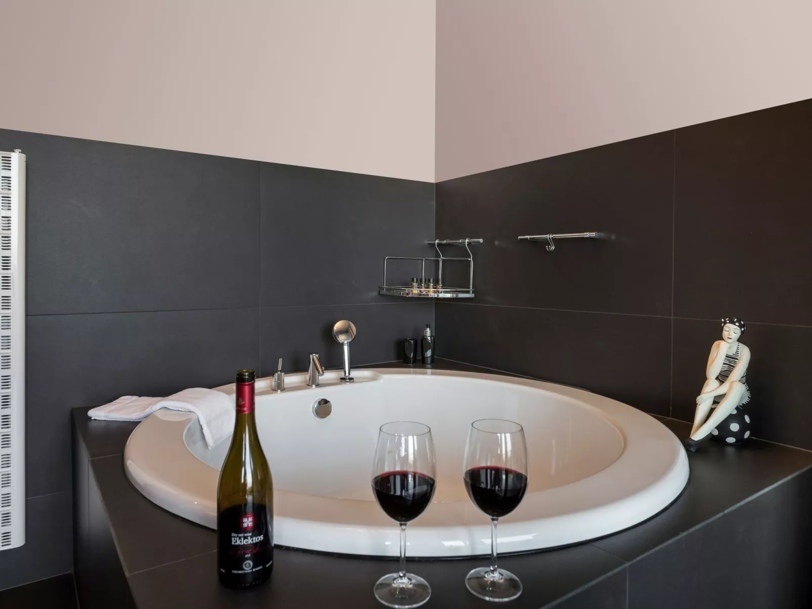 Haus in Theriso mit privatem Pool-Binnen