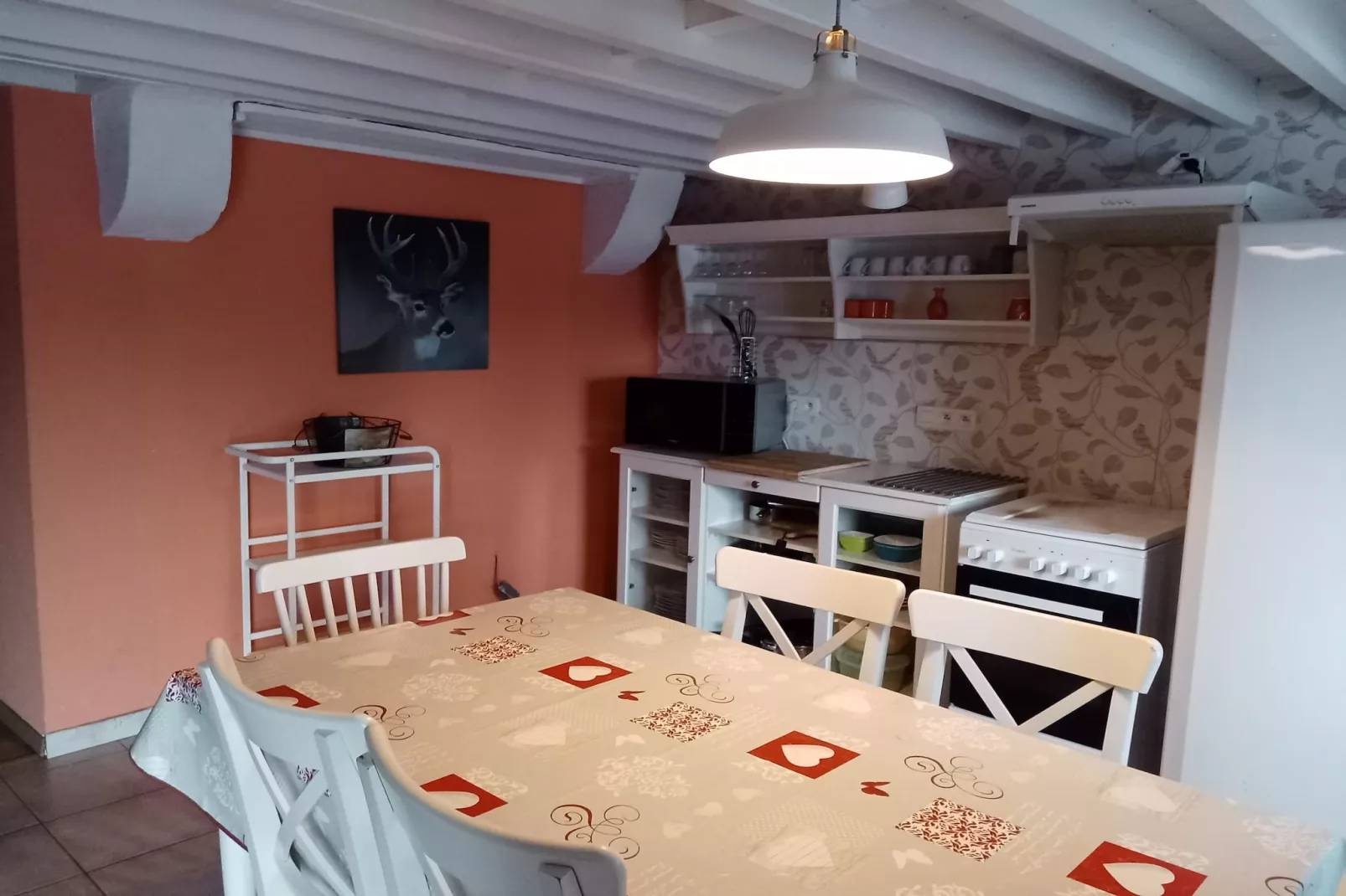 Maquis du cerf-Eetkamer