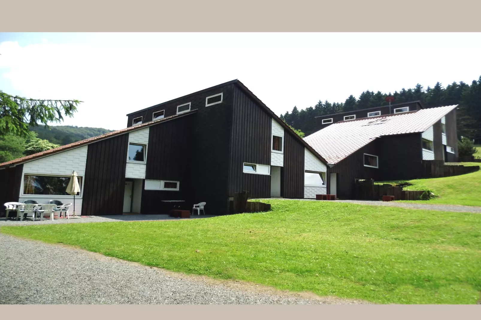 Wieselbau-Buitenkant zomer