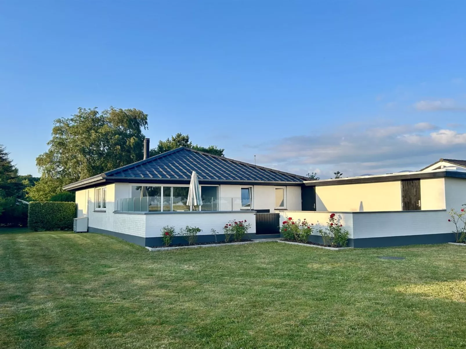 "Mayla" - 50m from the sea