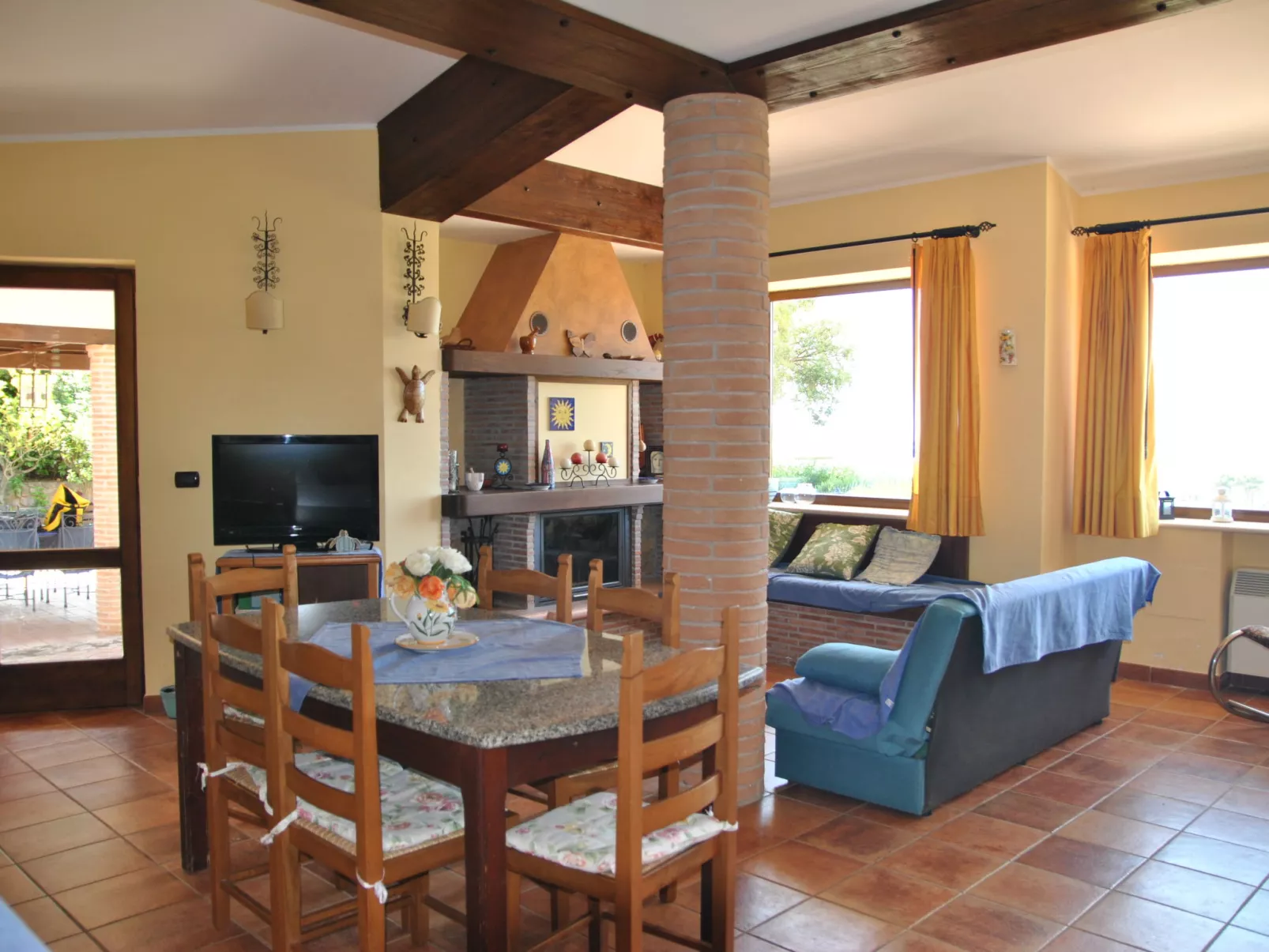 Collina delle Stelle - Binnen