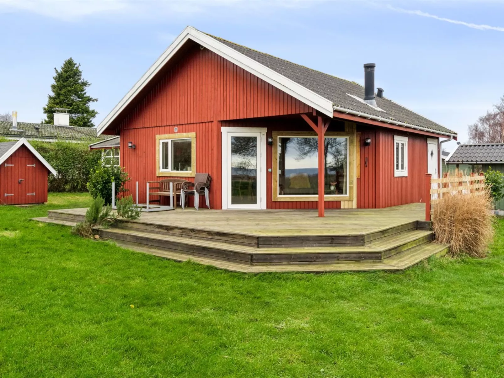 "Marlies" - 300m from the sea